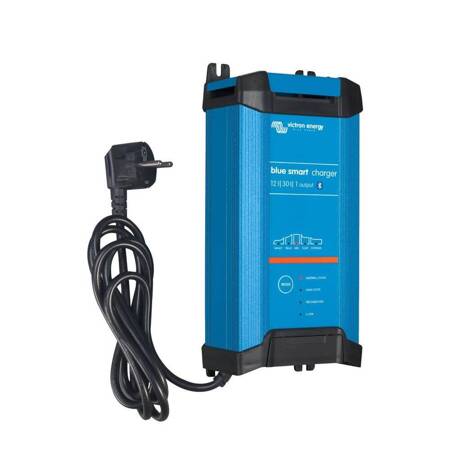 Blue Smart IP22 Charger 12/30 (1) BS 1363 plug (UK) w. Bluetooth