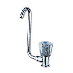 Cristal right-hand single tap - pull-down spout