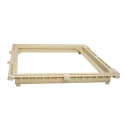 Podstawa ramy HARTAL plastikowa biała do okna dachowego 206/078