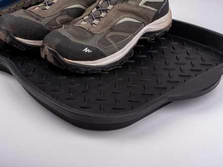 Tacka ociekowa na buty Camp4 74 x 37 x 3 cm, czarna
