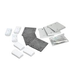 Zestaw adapterów do mocowania markiz marki Fiamma do pojazdów Dethleffs Globebus