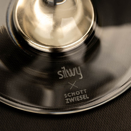 silwy magnetic crystal wine glasses - set of 2 with metal Nano-Gel pads, for motorhomes and boats