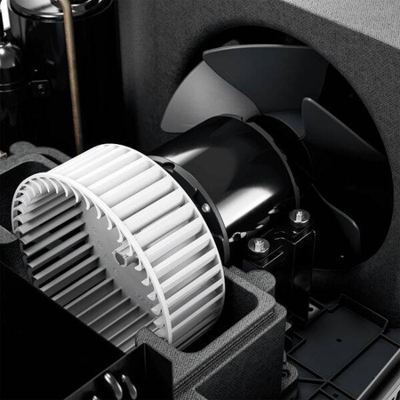 Klimatyzator dachowy Dometic FJX7 3000 czarny