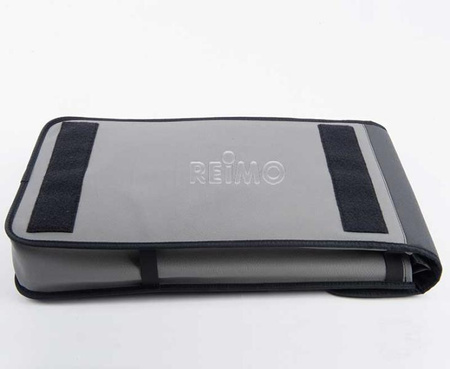 Rozmiar uchwytu na przybory kuchenne Carbest z paskiem do noszenia. 3 - 240x480x90 mm