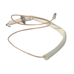 Wkręcona świeca zapłonowa