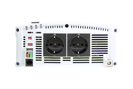 Inverter pure sine 12/24V DC to 230V AC with bypass 1500W IH1500L-BYP TBB Power