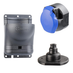 Gniazdo w komplecie z uchwytem gniazda i zaciskami węża