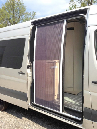 Moskitiera plisowana Horrex do drzwi przesuwnych Mercedes-Benz Sprinter W906 i VW Crafter 1, dach H2/H3