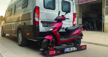 Zmotoryzowany podnośny nośnik na motocykli Mototrans MoverDown MT-MD300