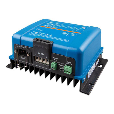 Victron Phoenix Smart IP43 12/50 (3) 120-240V ładowarka 12 V 50 A, 3 wyjścia, Bluetooth