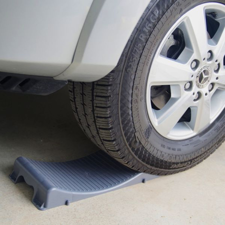 Fiamma Wheel Saver 97901-013 tyre cradles - protect tyres from flat spots during storage, wheels up to 70 cm, 2 pcs