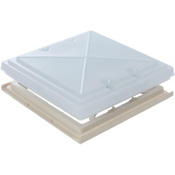 Okno dachowe MPK Skylight model 42 z beżową ramą, bez moskitiery