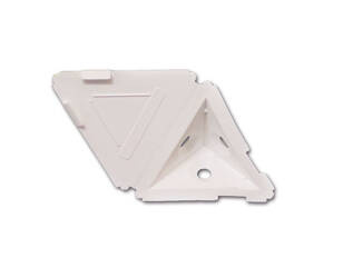 3-hole corner fastener