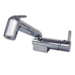 Mixer tap with pull-out spray